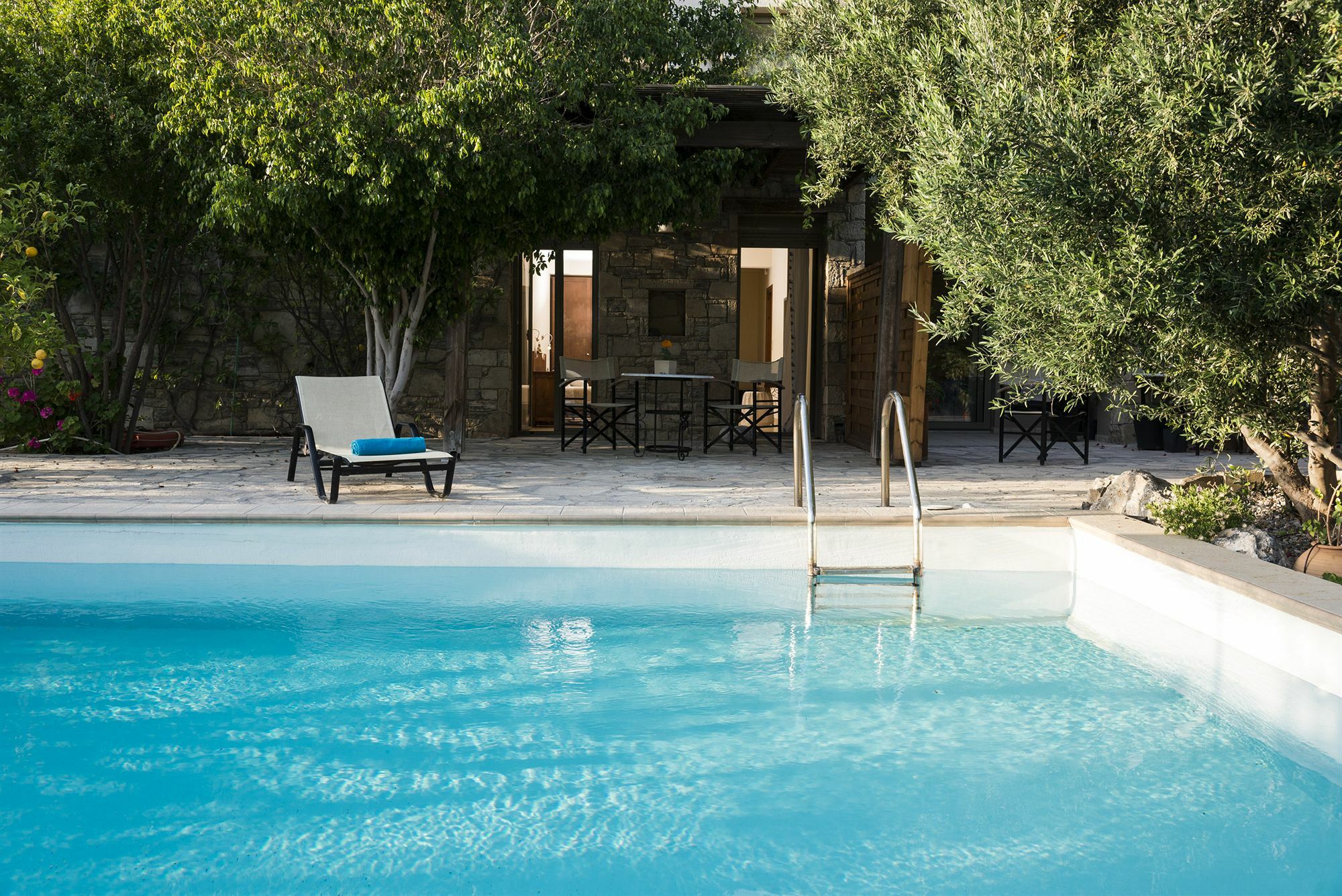 Istron Villas Luaran gambar